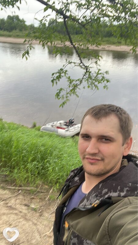 Антон, 28, Свободном — анкета №2512533
