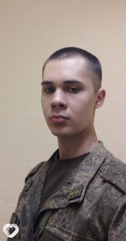 Кирилл, 21, Каменске-Шахтинском — анкета №2512666