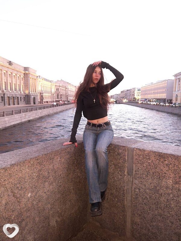 Рина, 24, Санкт-Петербурге — анкета №2512736