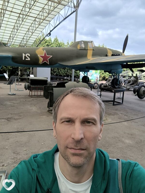 Саша, 31, Москве — анкета №2513197