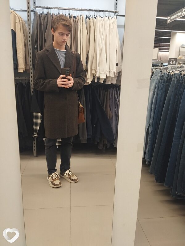 Михаил, 19, Новосибирске — анкета №2513171