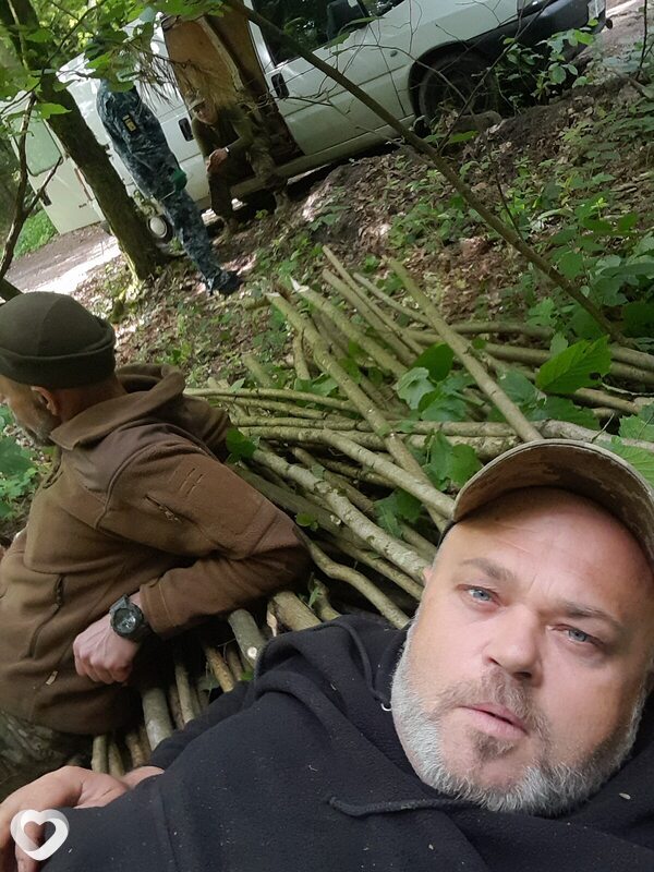 Денис, Новояворовск