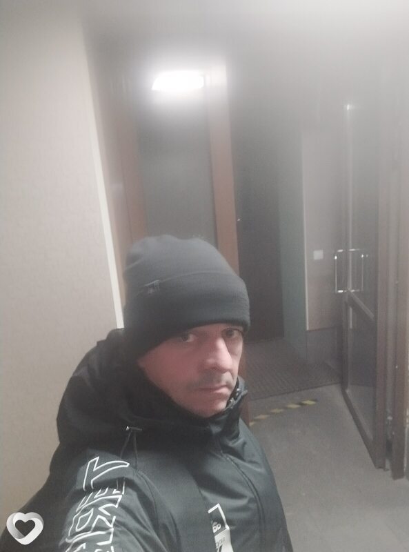 Виталий, 41, Яровом — анкета №2513461