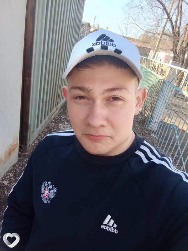 Александр, 20, Абакане — анкета №2513495
