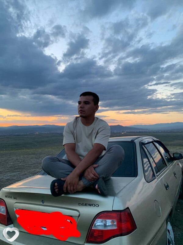 Олег, 27, Абакане — анкета №2513508