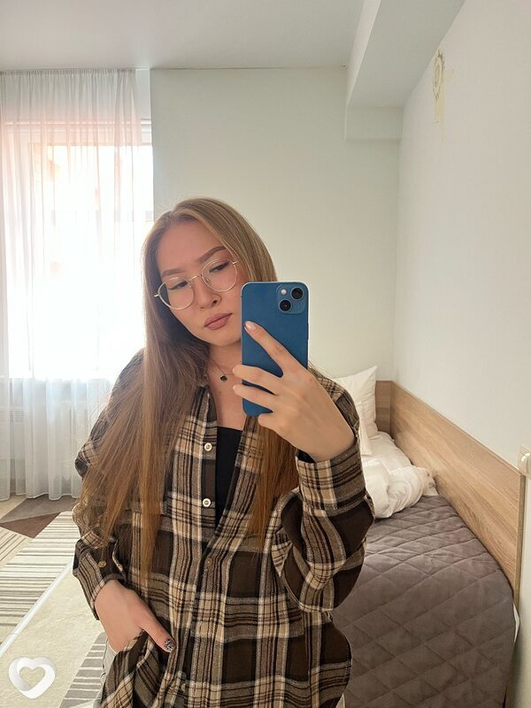 Елена, 24, Сочи — анкета №2513981