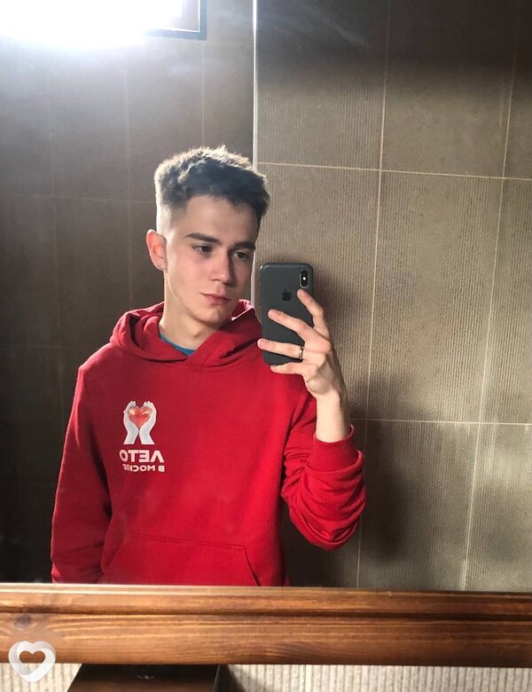 Данила, 22, Москве — анкета №2514119