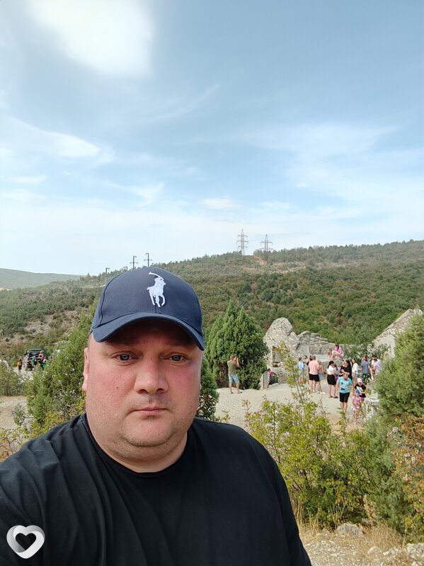 Артем, 39, Волжском — анкета №2514481