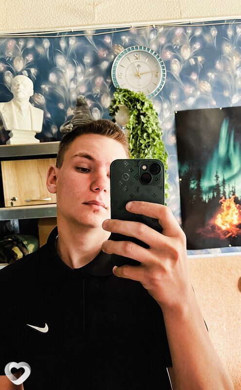 Максим, 19, Казани — анкета №2515599