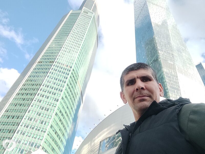 Doniya Rajapov, Москва