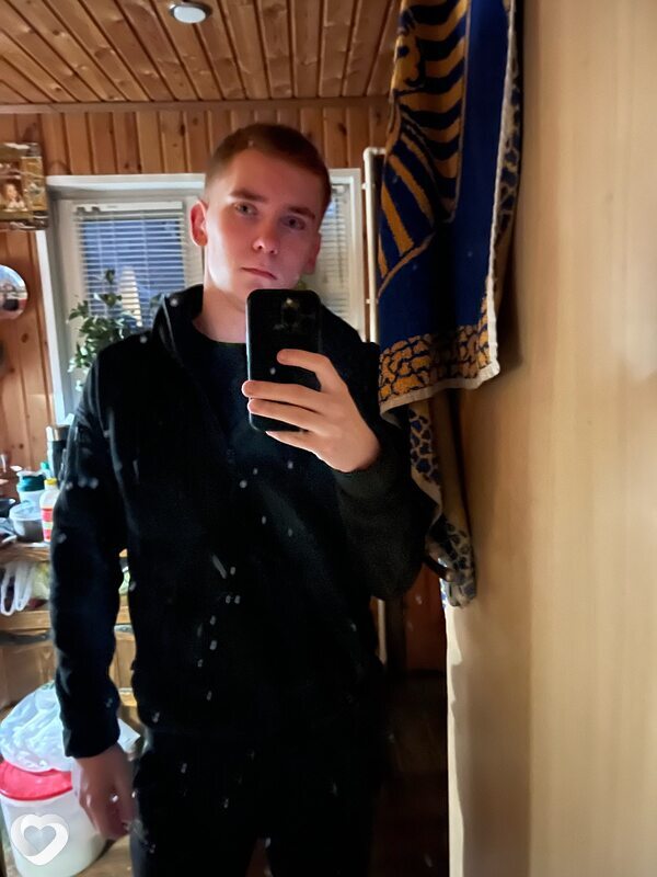 Дмитрий, 19, Рязани — анкета №2515585