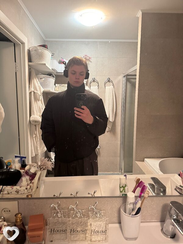 Александр, 22, Минске — анкета №2515659