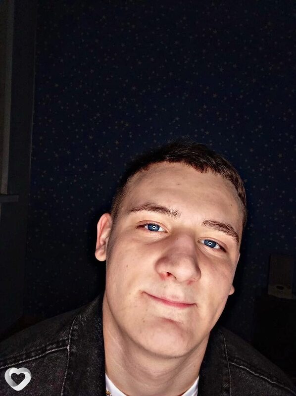 Кирилл, 23, Кемерове — анкета №2516241