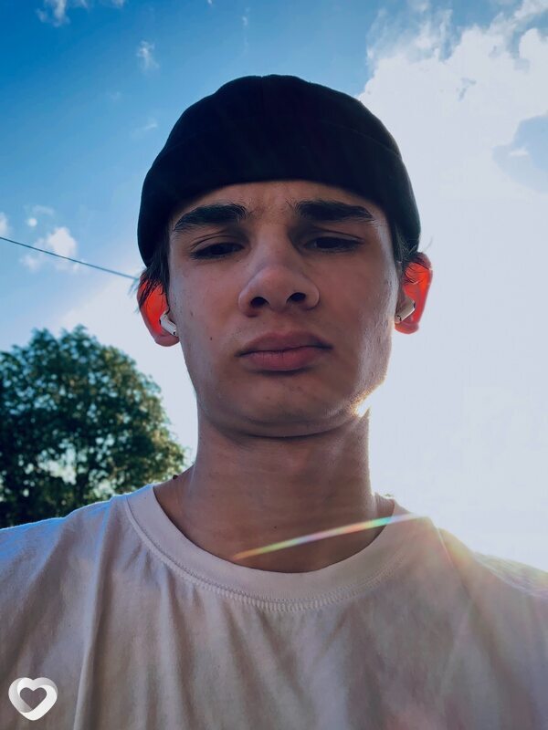 Дмитрий, 23, Омске — анкета №2515792