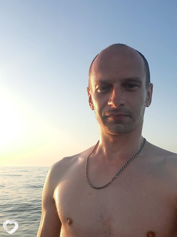 Виталик, 35, Владивостоке — анкета №2516099