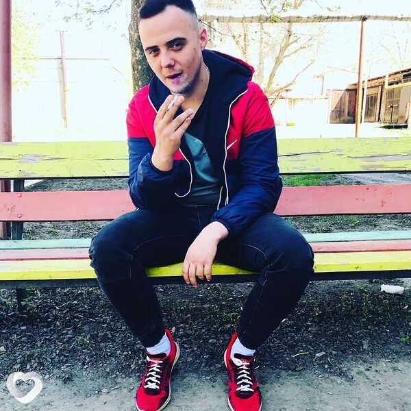 Виталя, 27, Санкт-Петербурге — анкета №2516292