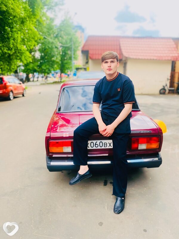 Ramonov Anasjon, Родино