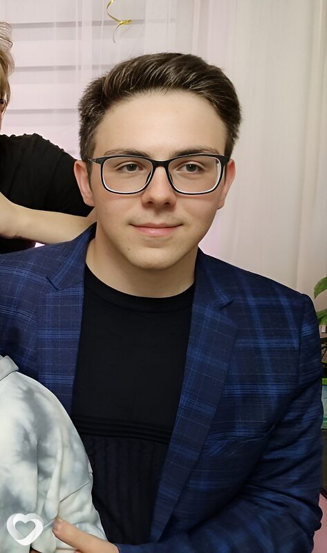 Михаил, 23, Москве — анкета №2516845