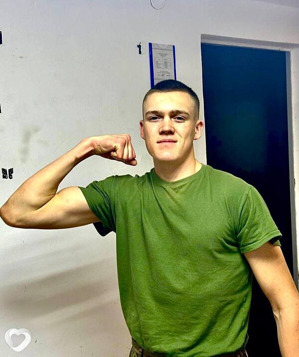 Антон, 21, Костанае — анкета №2517995