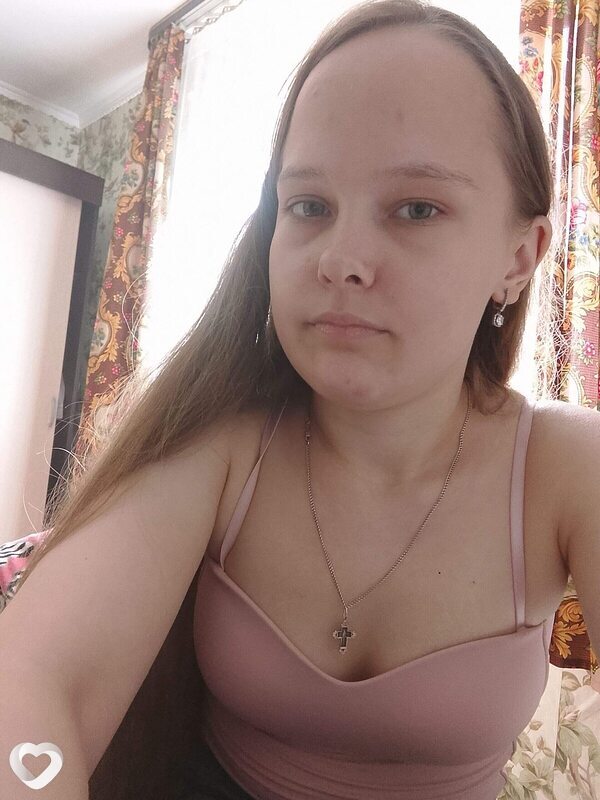 Вика, 21, Волгограде — анкета №2518129