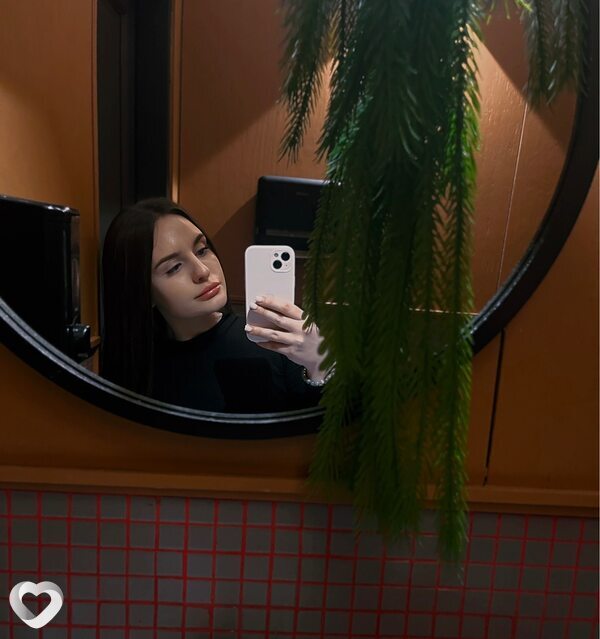 Эльвира, 25, Иркутске — анкета №2518388