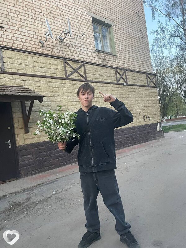 Никита, 19, Саратове — анкета №2518638