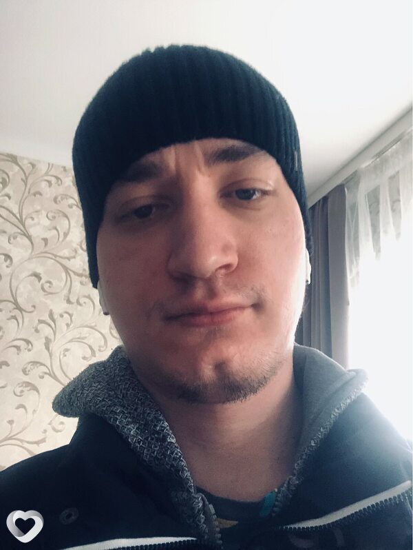 Артем, 26, Таганроге — анкета №2518667