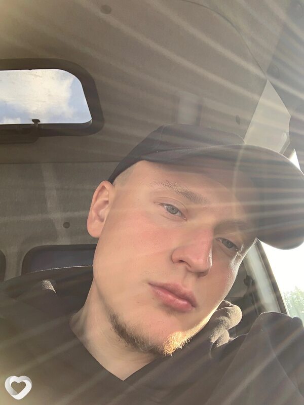 Михаил, 27, Тобольске — анкета №2518709
