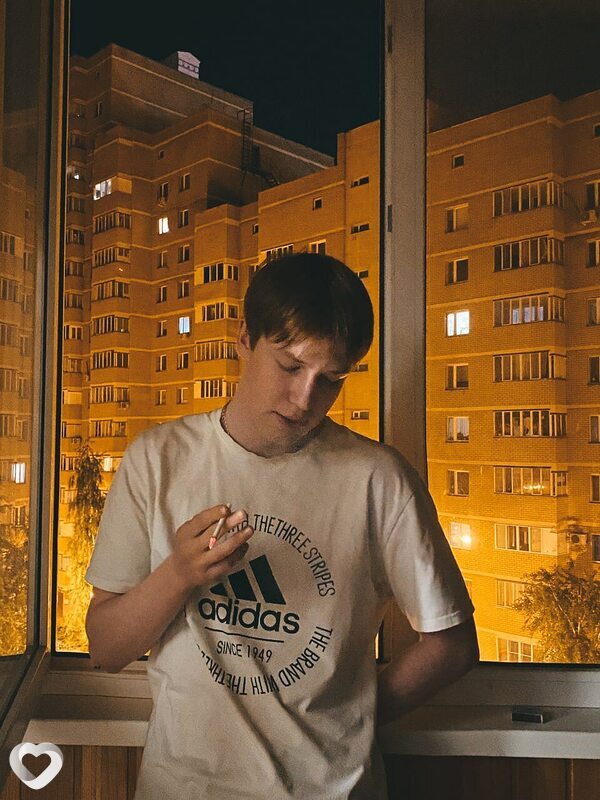 Евгений, 21, Казани — анкета №2519158