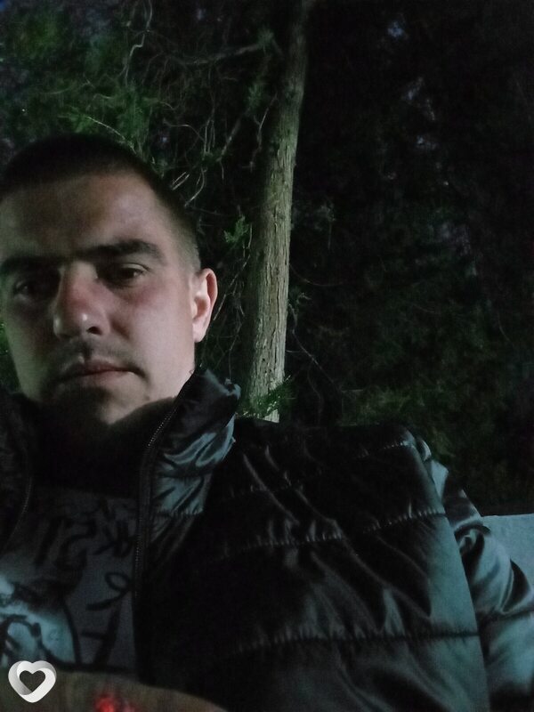Виктор, 30, Пятигорске — анкета №2520017
