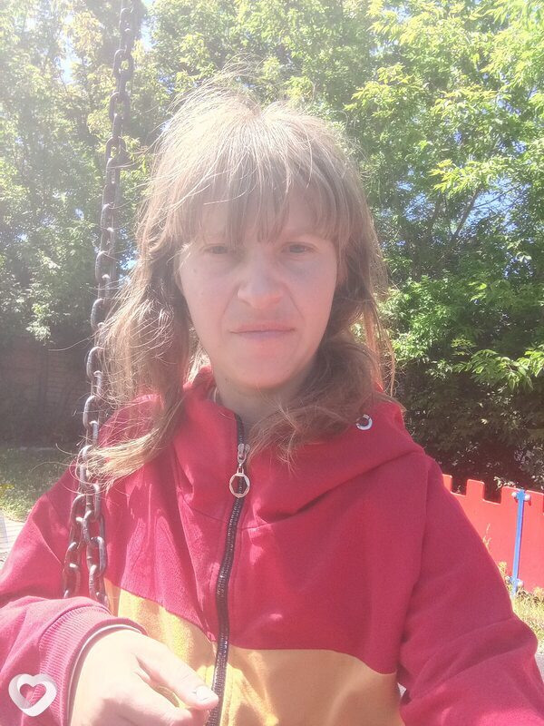 Алена, 28, Любани — анкета №2520512