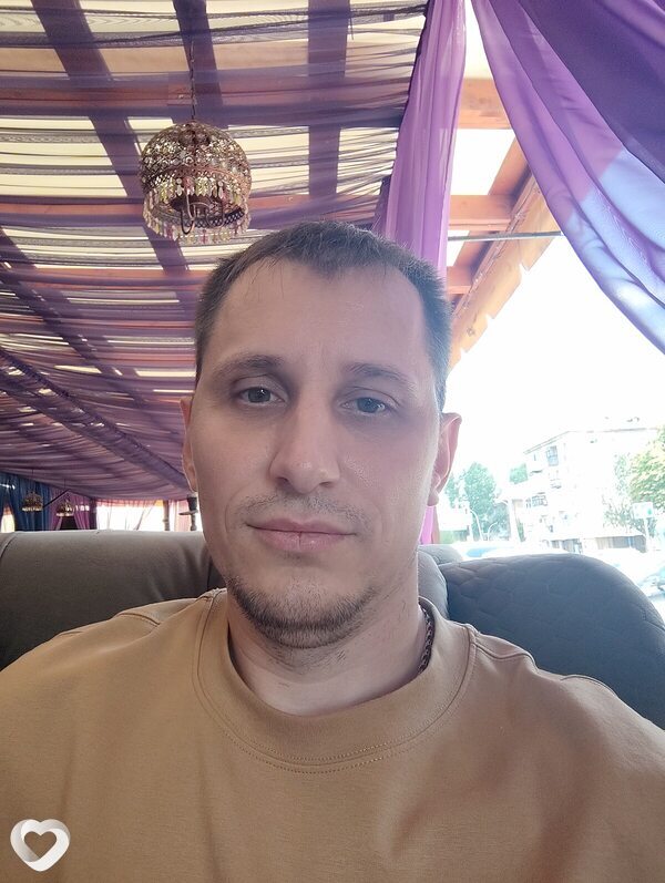 Дмитрий, 36, Краснодоне — анкета №2521035