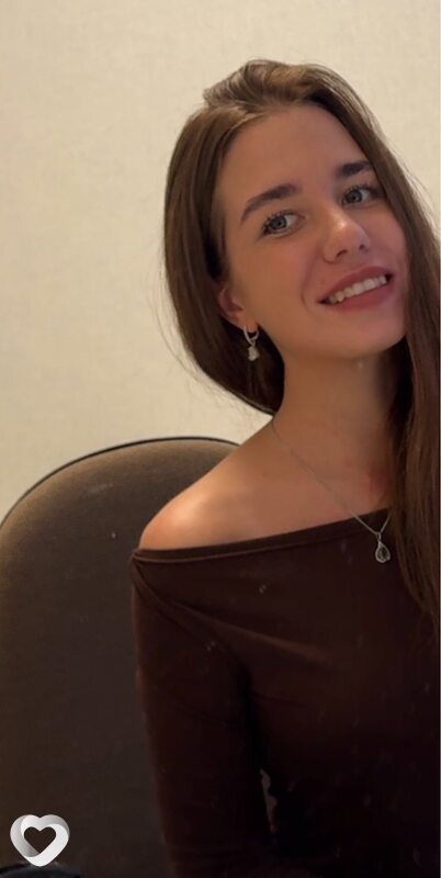 Виктория, 20, Екатеринбурге — анкета №2521038
