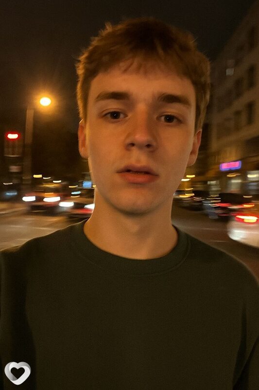 Матвій, 19, Минске — анкета №2521269