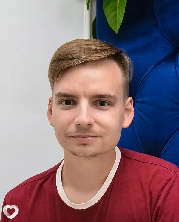 Денис, 26, Москве — анкета №2521220