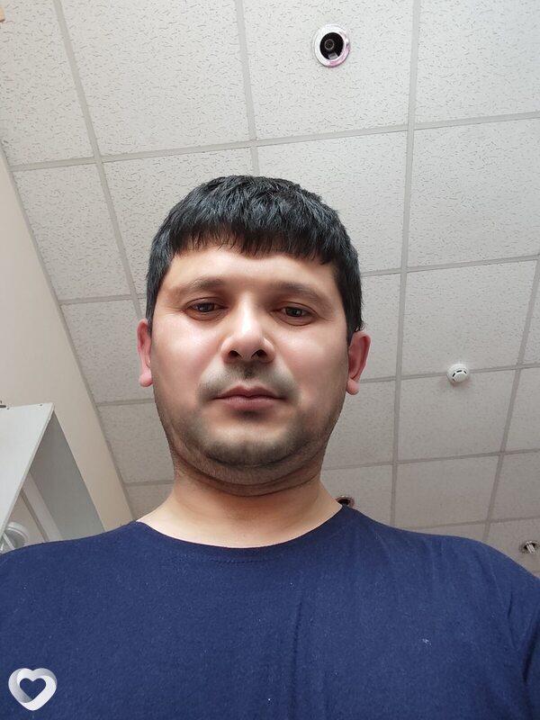 Отабек, Рига