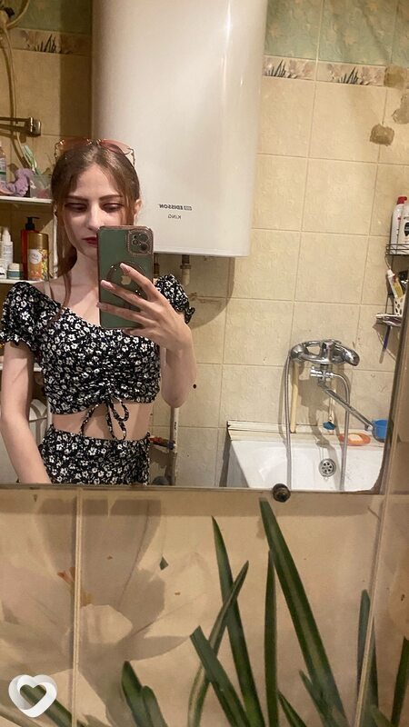 Лена, 22, Юрге — анкета №2522238