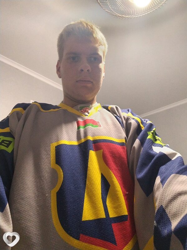 Арсений, 20, Лиде — анкета №2522048