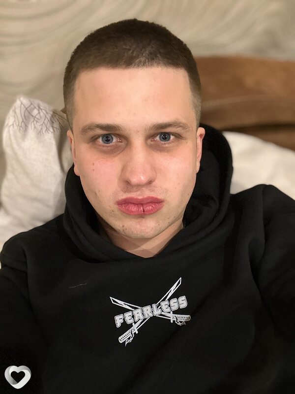 Дмитрий, 22, Иванове — анкета №2522112