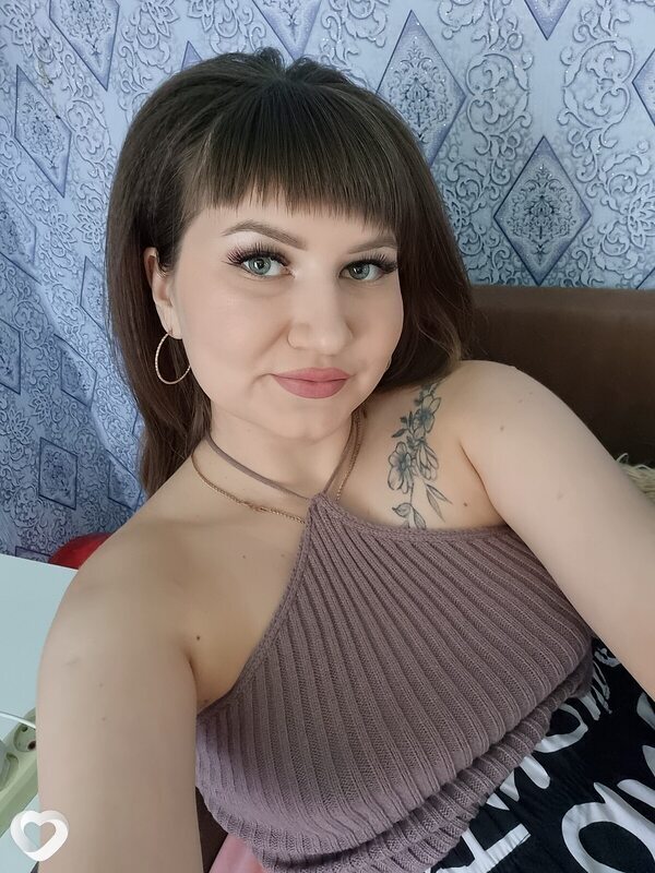 Елизавета, 26, Томске — анкета №2522603