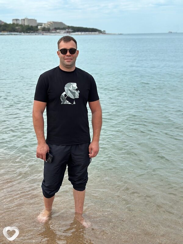 Дмитрий, 39, Шахтах — анкета №2522709