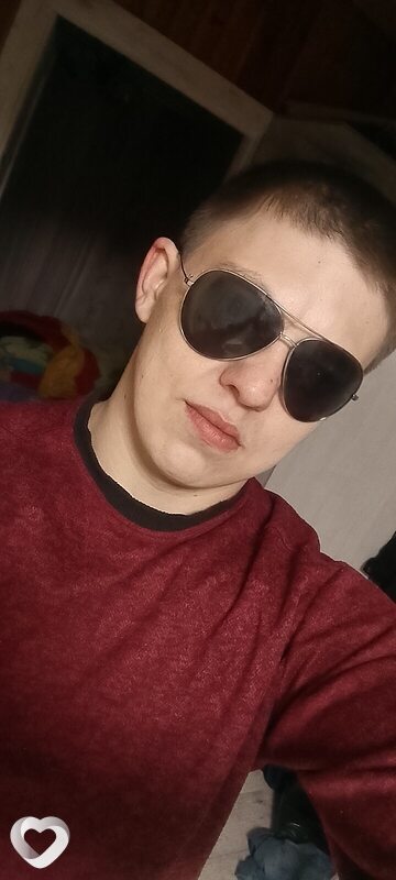 Данил, 24, Ульяновске — анкета №2522769
