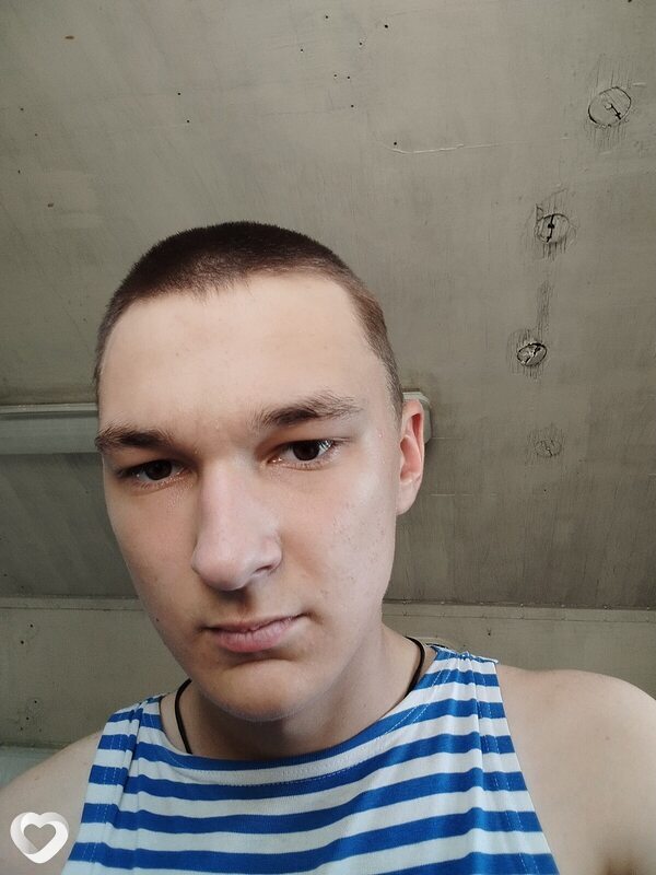 Роман, 21, Ростове-на-Дону — анкета №2523462
