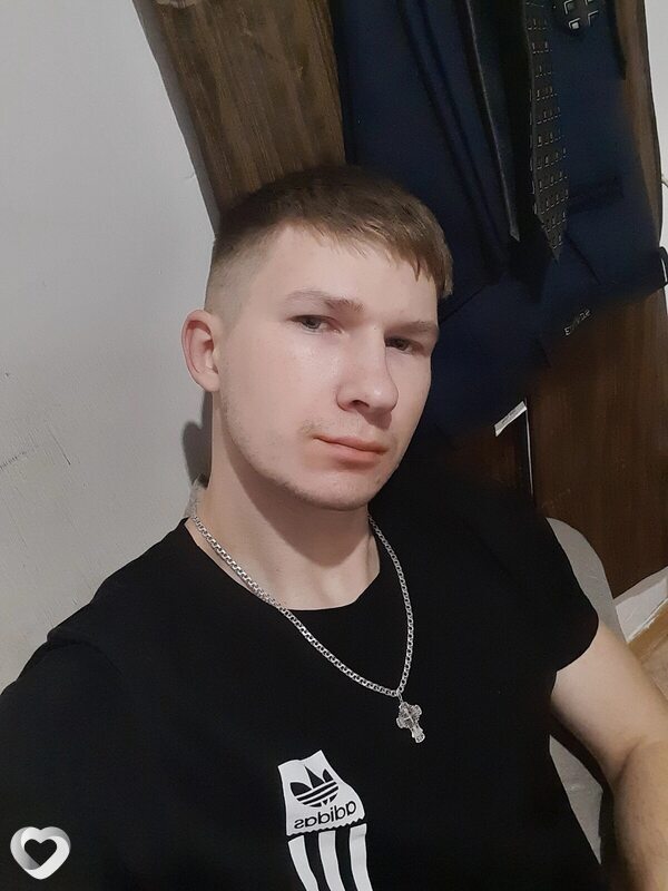 Иван, 27, Ленинске-Кузнецком — анкета №2523468