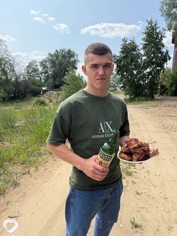 Кирилл, 24, Нижнекамске — анкета №2524389