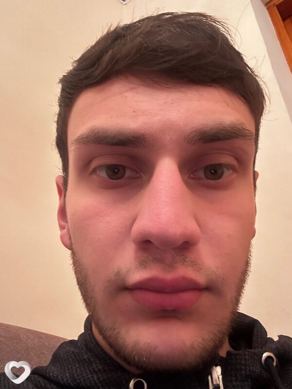 Давид, 21, Кисловодске — анкета №2524612