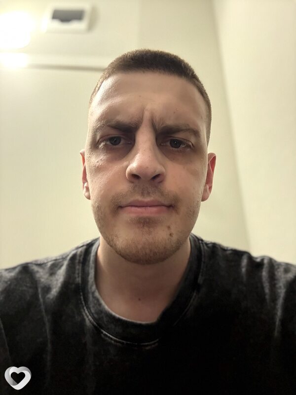 Олег, 26, Новосибирске — анкета №2524547