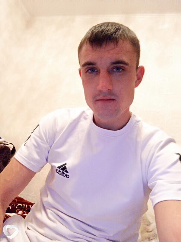 Игорян, 26, Бийске — анкета №2524800