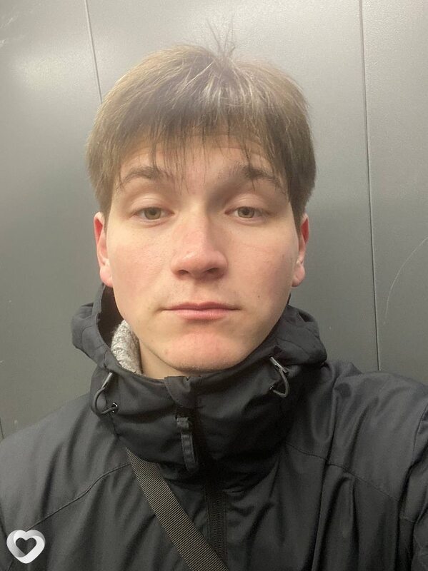 Олег, 23, Южноуральске — анкета №2524967