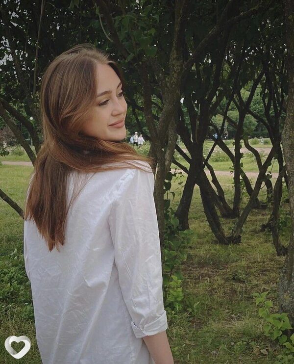 Алиса, 23, Санкт-Петербурге — анкета №2525105